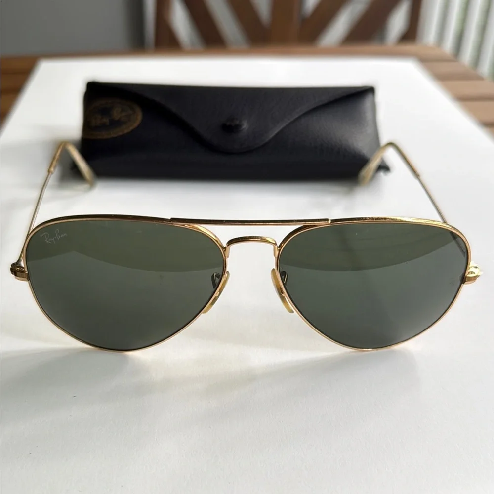 Ray-Ban Gold Aviator Sunglasses - Picture 3 of 3